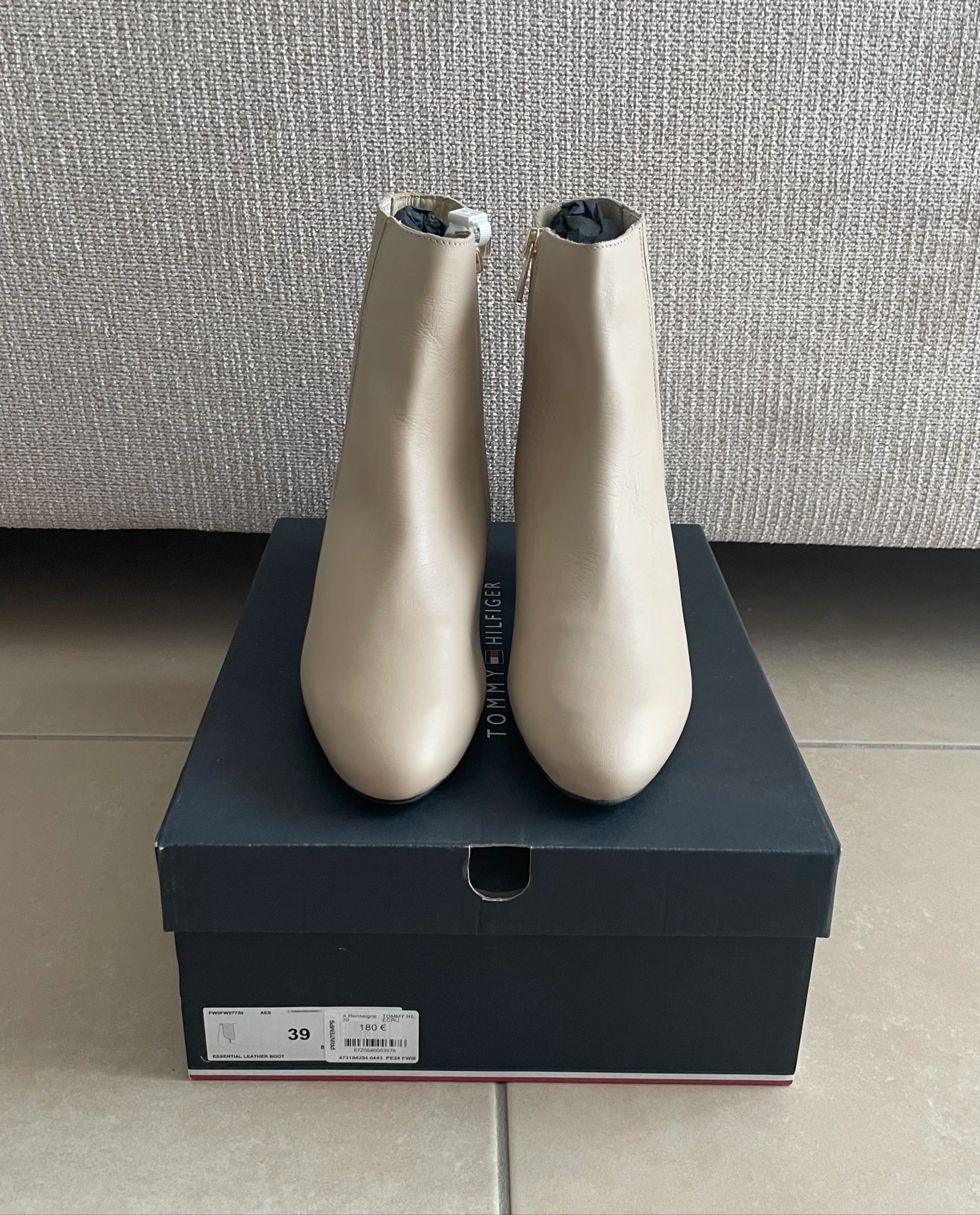 Authentic Tommy Hilfiger ankle boots beige leather 4.4 cm heel size 39 – photo 6